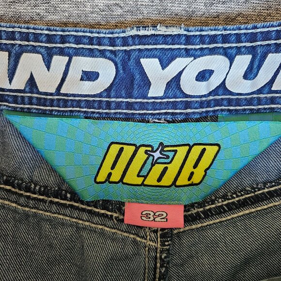 ALAB Blue Denim Shorts Men's 32 Baggy Embroidered Y2K Skater Rave Streetwear - Picture 5 of 12